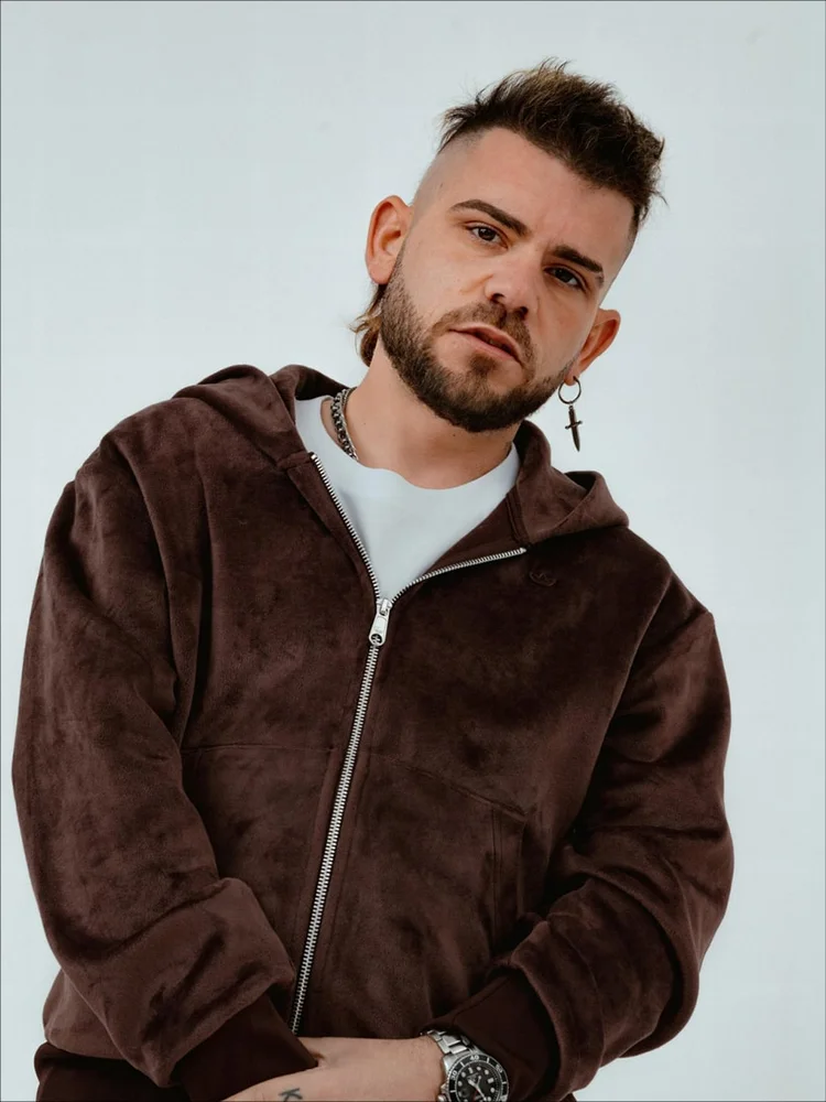 Héctor Oaks
